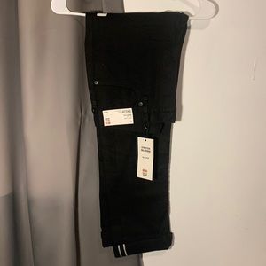 NWT Uniqlo Black Jean 30x34